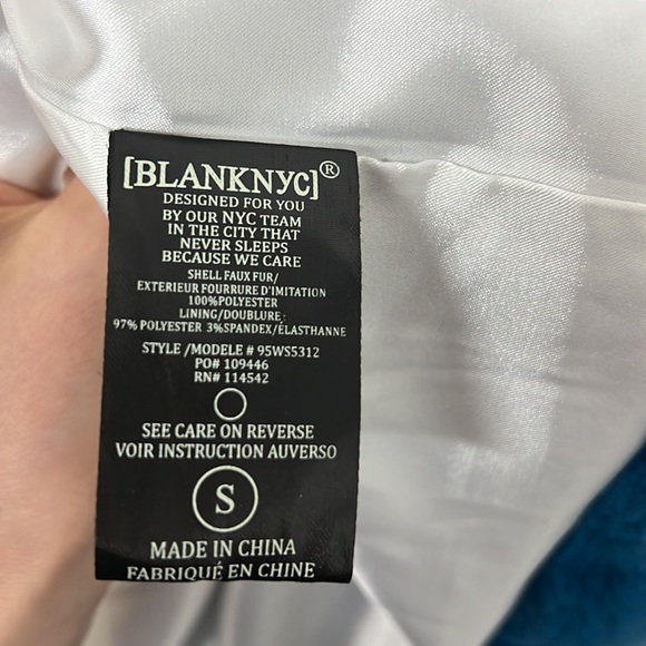 Coat - Picture 5 of 6